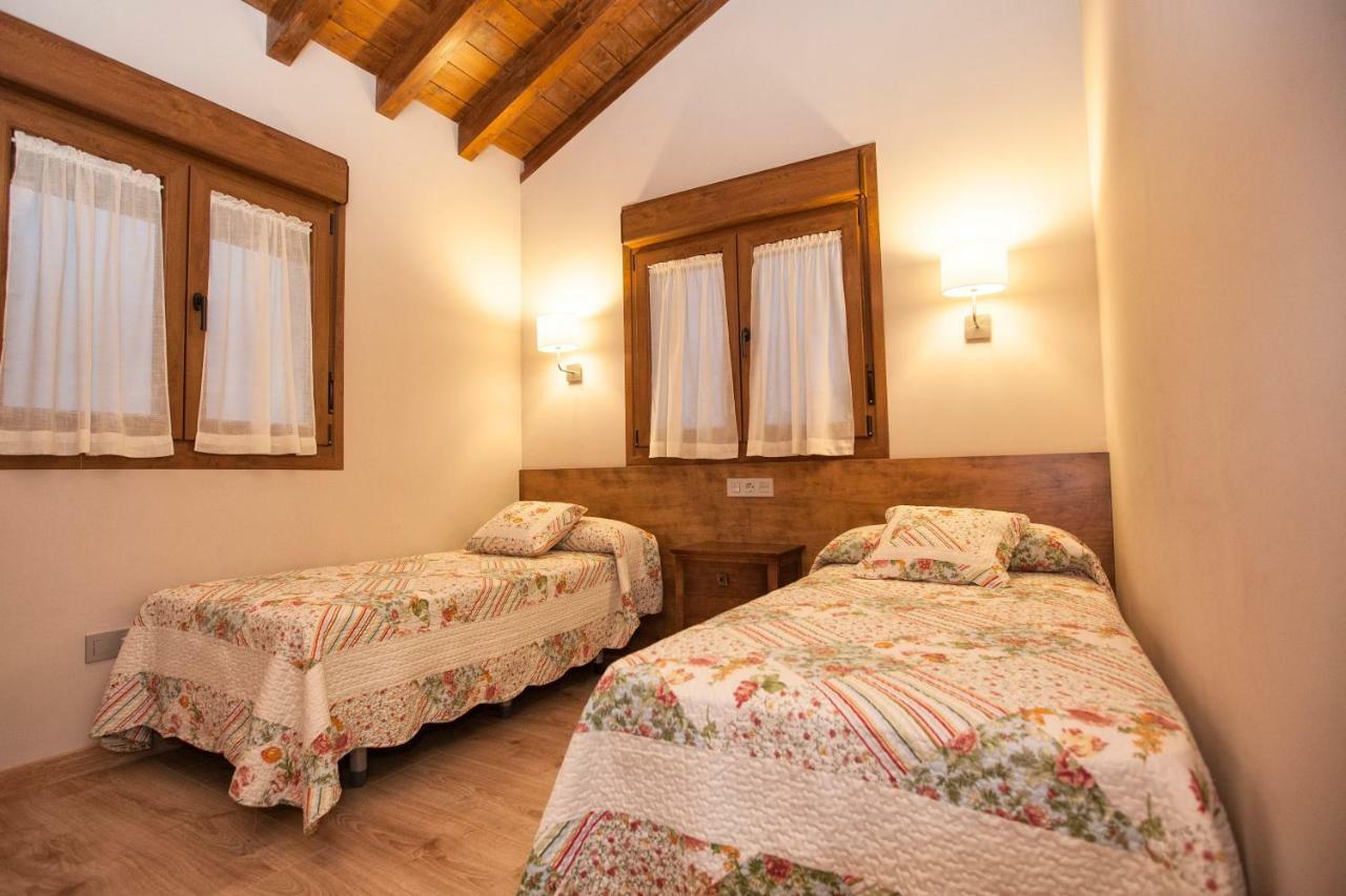 Cuatrovistes Guest House San Martin de Bada Exterior photo